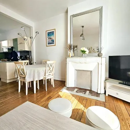 Douillet En Hyper Centre De * Διέππη